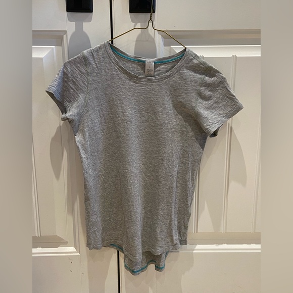 Lot of 3 girls Ivviva tops - Picture 12 of 13